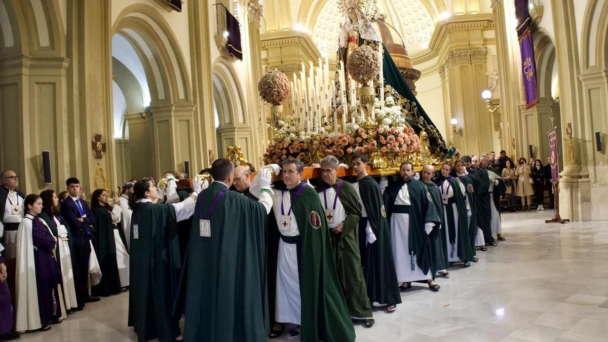 Procesión del Cristo del Rescate en Martes Santo Murcia
