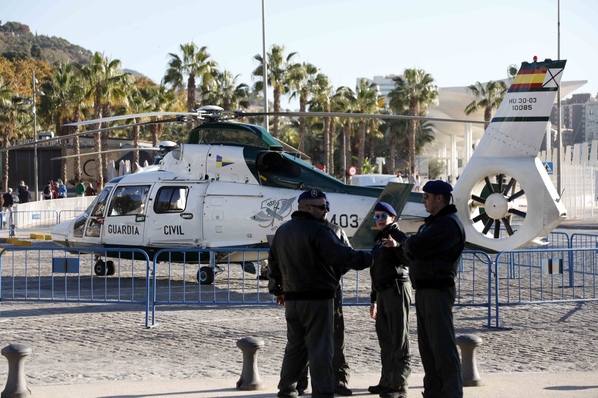 Exposición itinerante de la Guardia Civil por el 50 aniversario del Servicio Aéreo