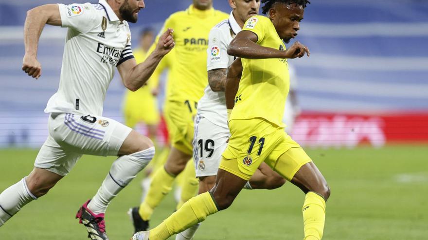 Chukwueze vuelve terrenal al Madrid