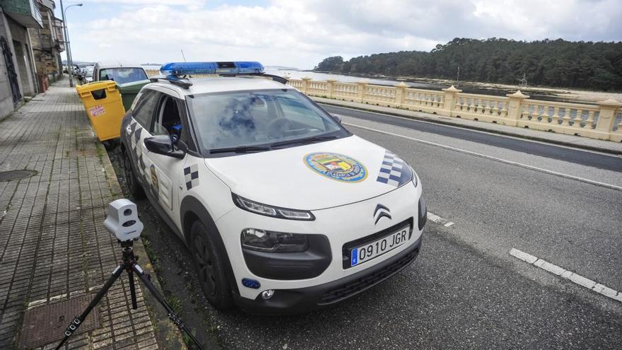 Un 8% de los vehículos controlados por el radar en Vilagarcía superan los límites de velocidad permitidos