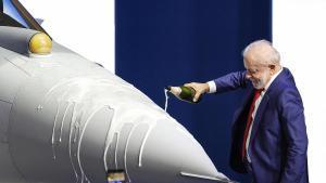 El Brasil es rearma amb la mirada posada en Veneçuela i l'Orient Mitjà