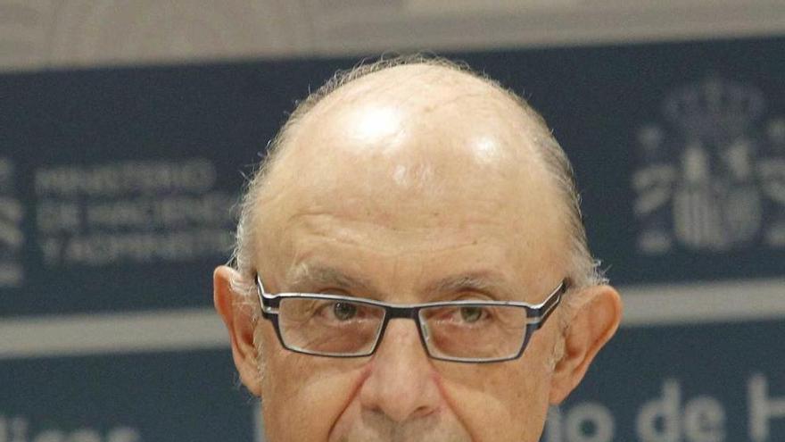 Cristóbal Montoro.