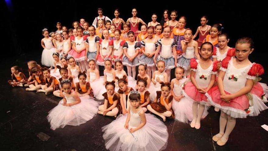 El Valey acoge un festival de ballet de fin de curso