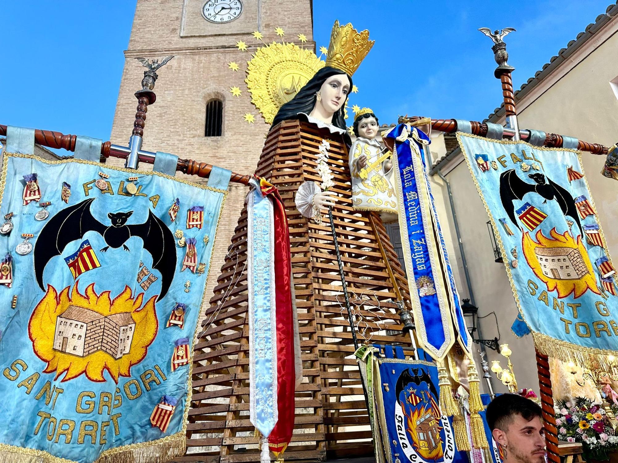 Traslado de la Virgen de los Desamparados en Torrent.