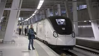 Puente pide disculpas a los usuarios por las incidencias en los trenes