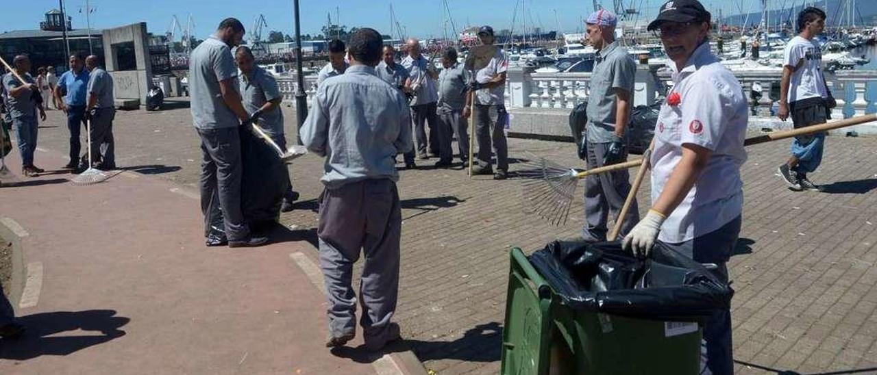 El dispositivo de limpieza tuvo que hacer una segunda batida en la TIR y Miguel Hernández. // Noé Parga