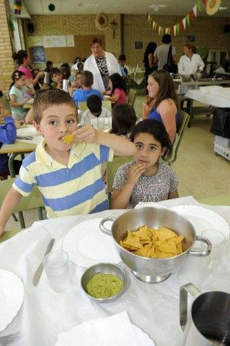 Menú escolar con sabor a México