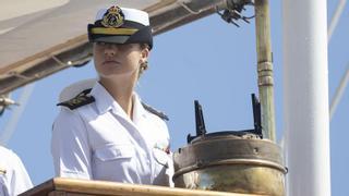 La princesa Leonor regresa hoy a España para completar su formación militar