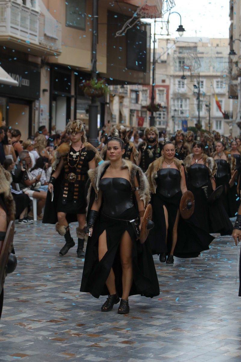Todas las imágenes del Desfile General de Tropas y Legiones de este sábado en Cartagena