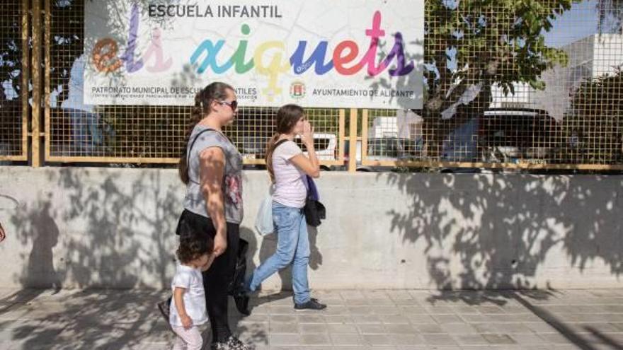 Las escuelas infantiles ofertan valenciano y pierden 12 plazas