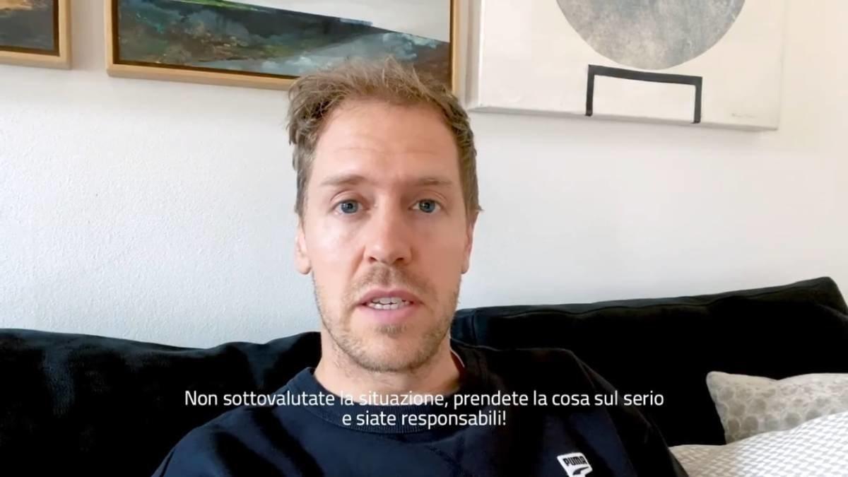 Vettel, durante un chat con los seguidores de Ferrari