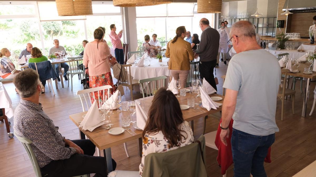 La Gastroaula del Valle de Elda durante la comida de Los Coloma.