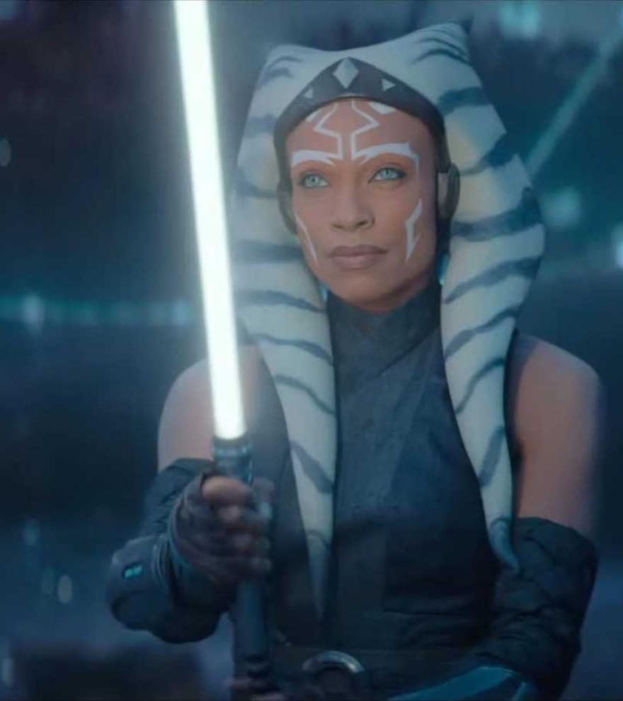 Rosario Dawson eleva &quot;Ahsoka&quot;, una heroïna a l’univers Star Wars