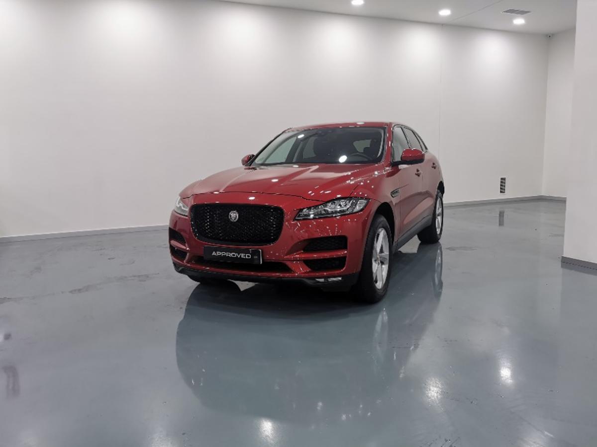 Jaguar F-PACE.