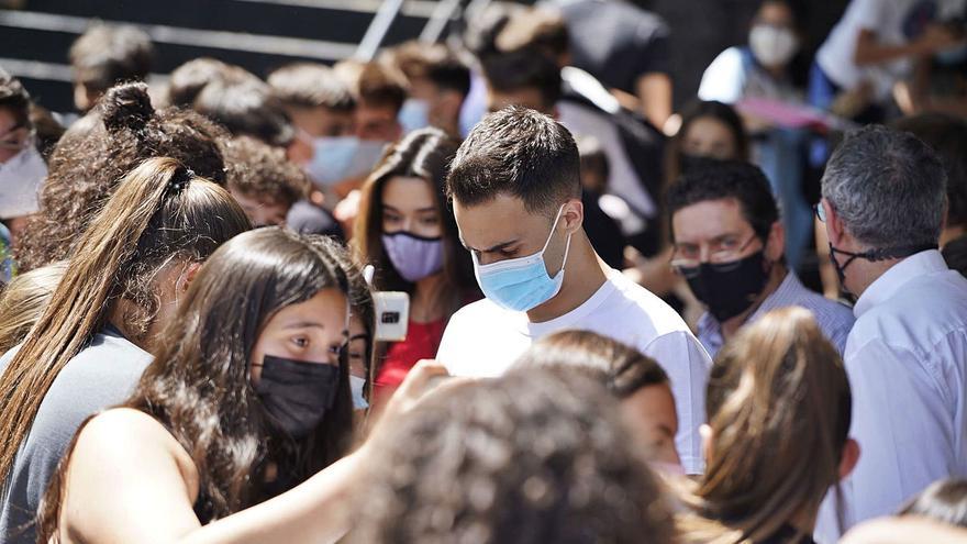 Sergio Reguilón y Marta Díaz: Una pareja de moda desata la locura en Zamora