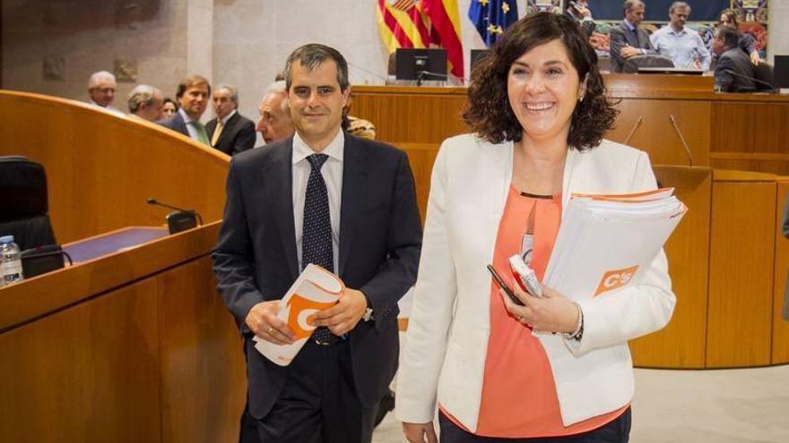 Gaspar acusa al PSOE de pactar con el &quot;diablo&quot;