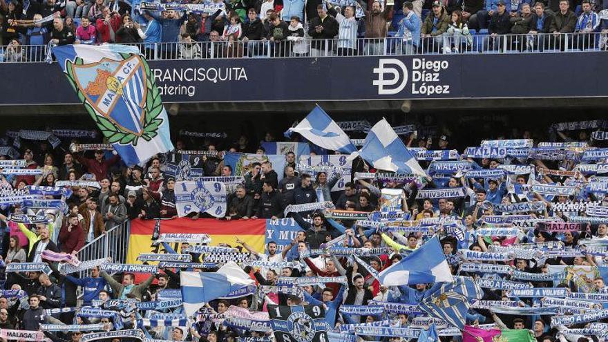 Imagen de la grada durante el partido.