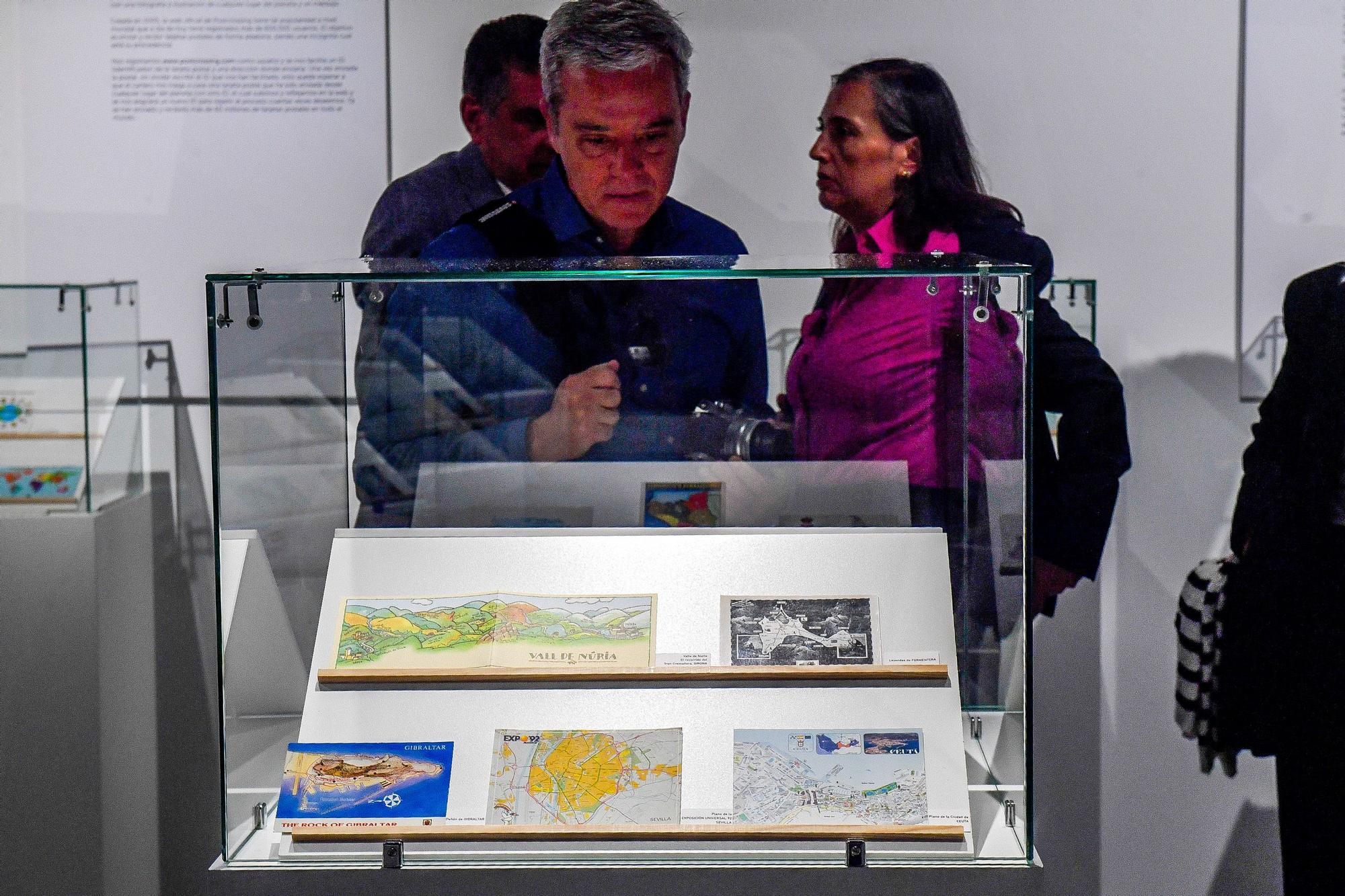 Exposición 'La cartografía en las tarjetas postales' en el Museo Elder