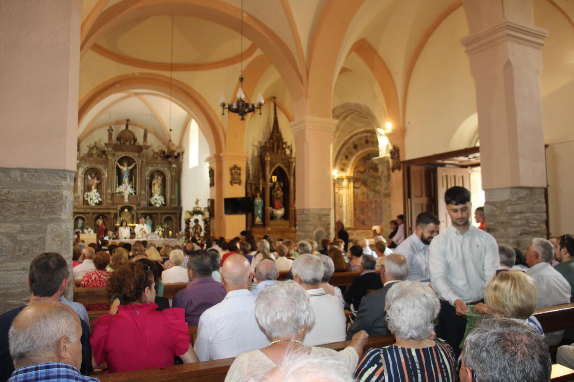 GALERÍA | Fiesta de San Antonio en Villardeciervos