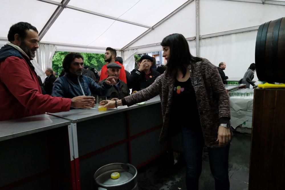 Pregón y apertura de pipas de sidra en La Folixa