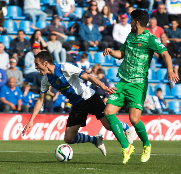 El Hércules trunca su escalada ante el Cornellà