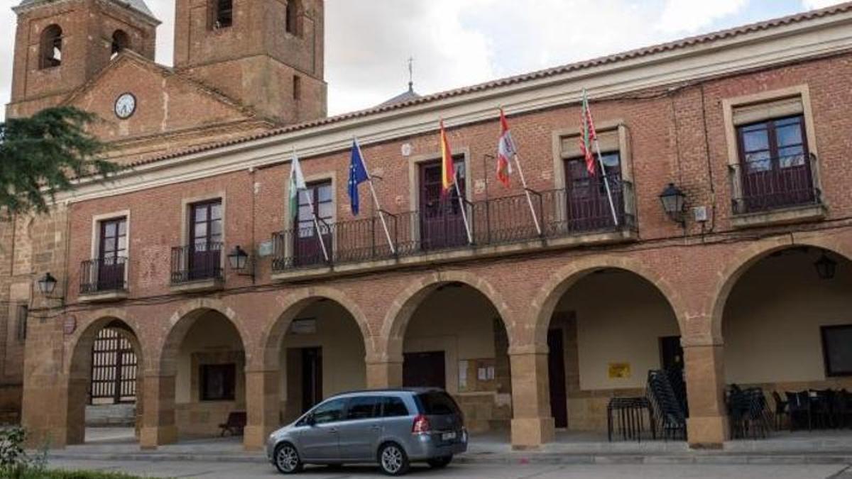 Ayuntamiento de Villanueva del Campo.