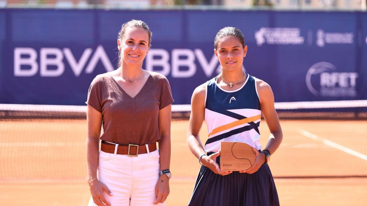 Anabel Medina junto a la italiana Martina Trevisan, campeona de la pasada edición. | OPEN BBVA