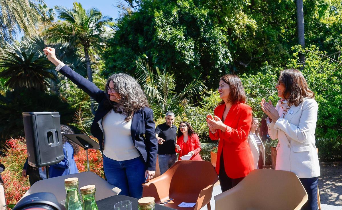 Mònica Oltra participa en un acto junto a Sira Regó Irene Montero y Janja Silva, la semana pasada en València.