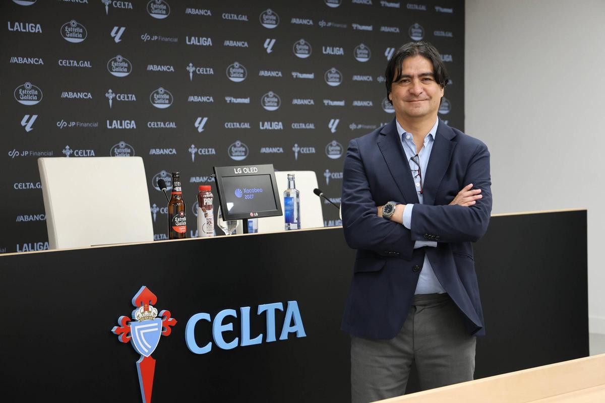 Marco Garcés, justo antes de comparecer para hacer balance del mercado del Celta.