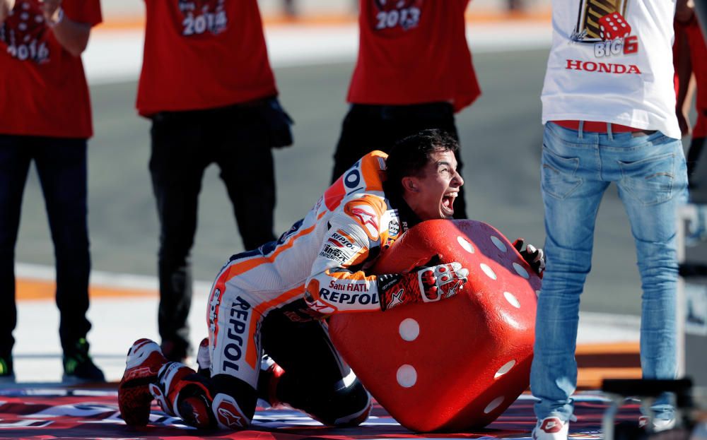 Márquez celebra su cuarto campeonato de MotoGP