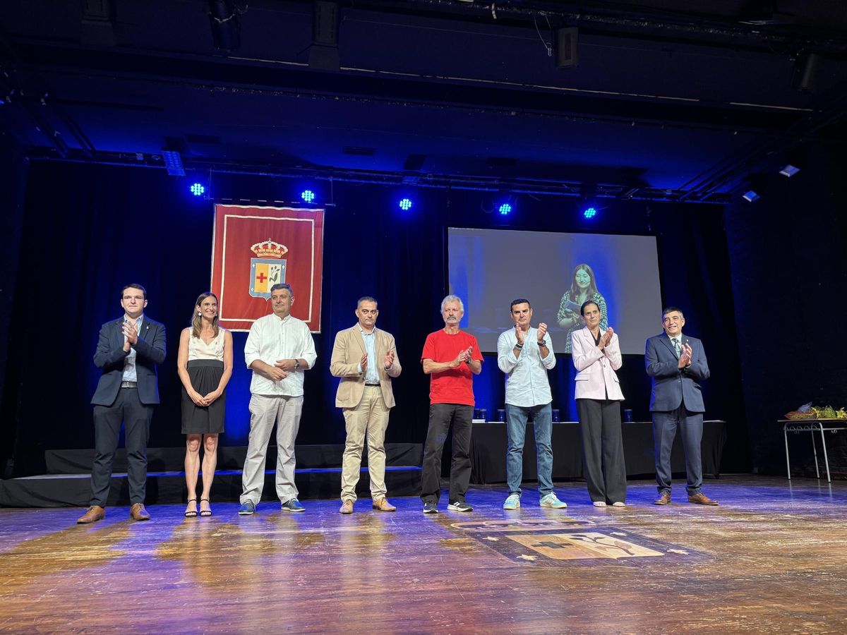 Imagen de las autoridades.