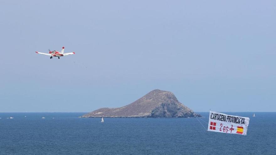 Avioneta provincialista en Cartagena