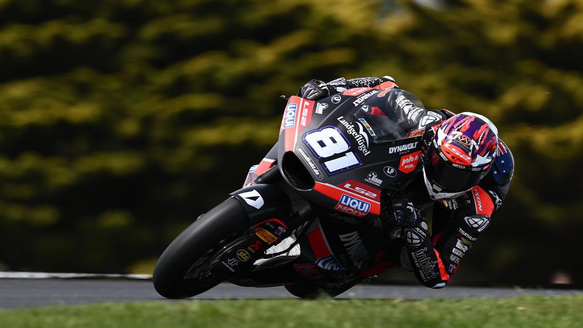 Senna Agius, durante la carrera