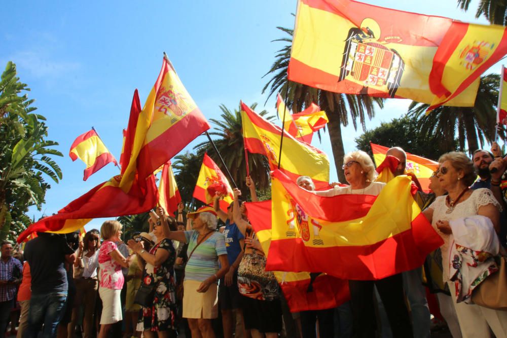 Cientos de malagueños protesta por el referéndum