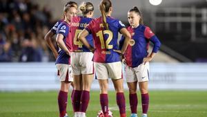 Las jugadoras del Barça durante el partido contra al City.