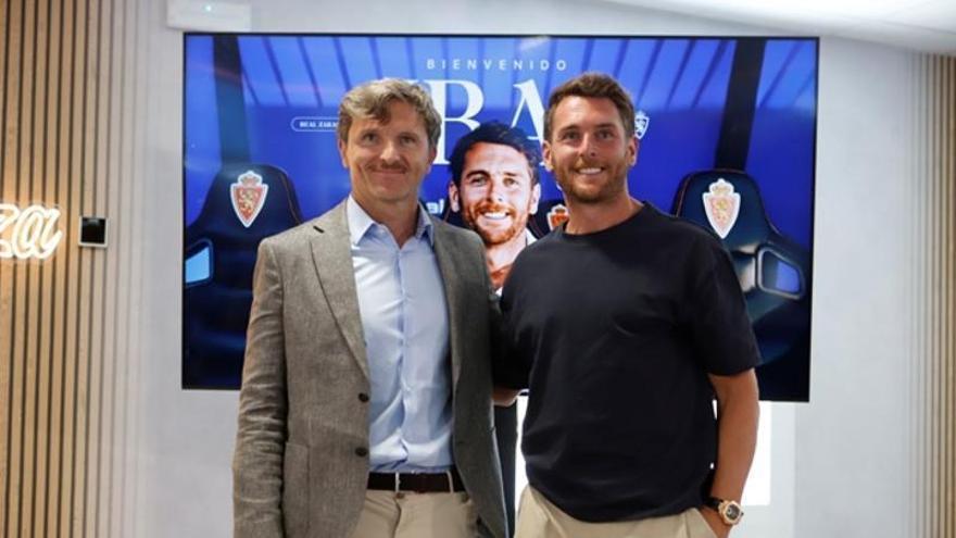 El Real Zaragoza busca extremo izquierdo para completar las bandas