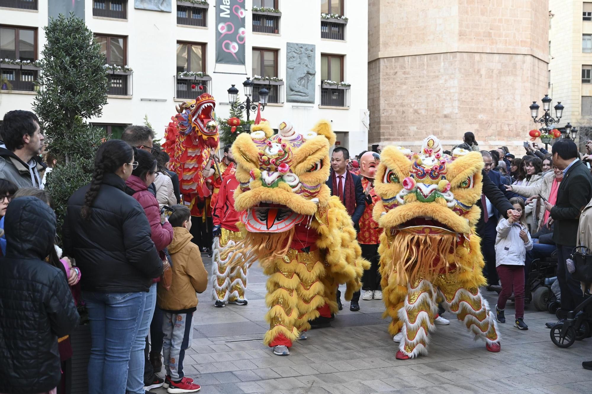 El año del dragón: espectacular desfile en Castelló