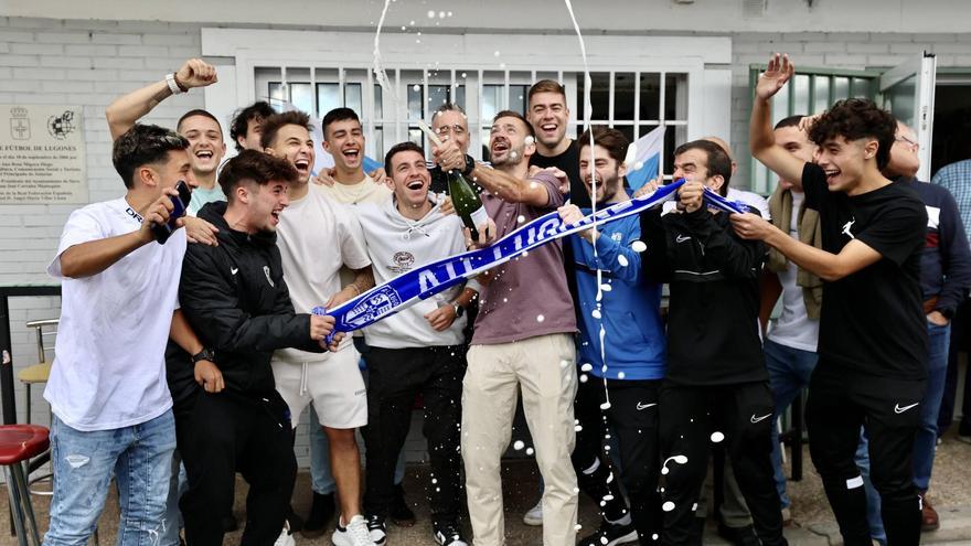 VÍDEO: Así vivió el Lugones el sorteo que le emparejó con el Rayo en Copa: "Es algo único e irrepetible":
