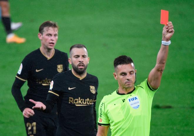 Imágenes del partido entre el Celta de Vigo y el FC Barcelona de la cuarta jornada de LaLiga Santander disputado en el estadio Balaídos en Vigo.