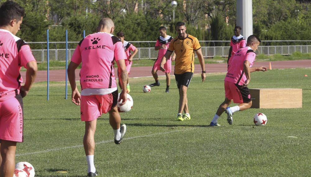 Primer entrenamiento de Lluís Planagumà