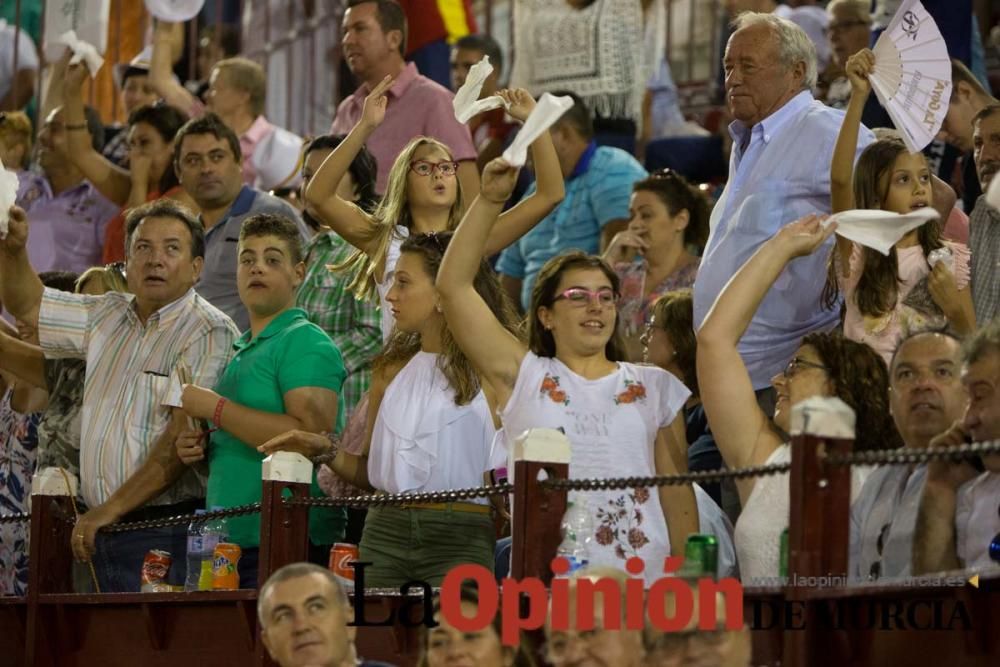 Ambiente en la corrida de rejones de la Feria de M