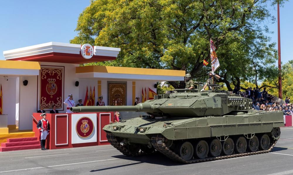 Las fotos del desfile de las Fuerzas Armadas