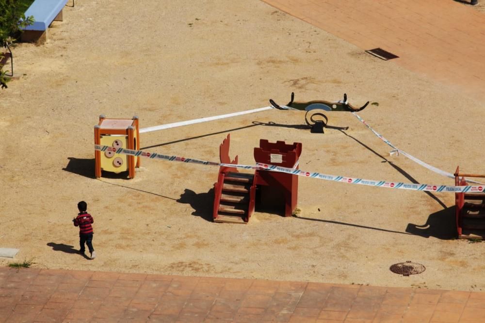 Niñas y niños salen a la calle en Alaquàs.