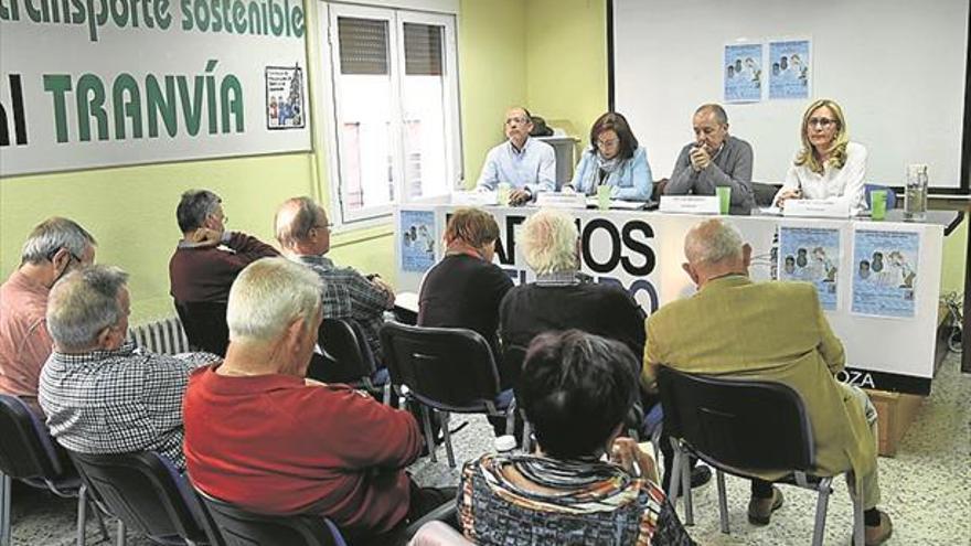 Los barrios critican la demora actual de las listas de espera