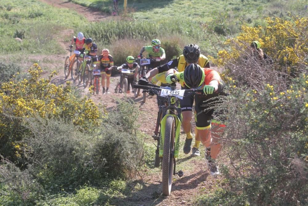 Copa Faster de bicicleta por montaña en Alumbres