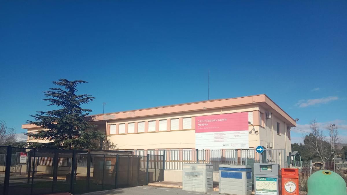 El colegio Escriptor Canyís, en una imagen de este lunes