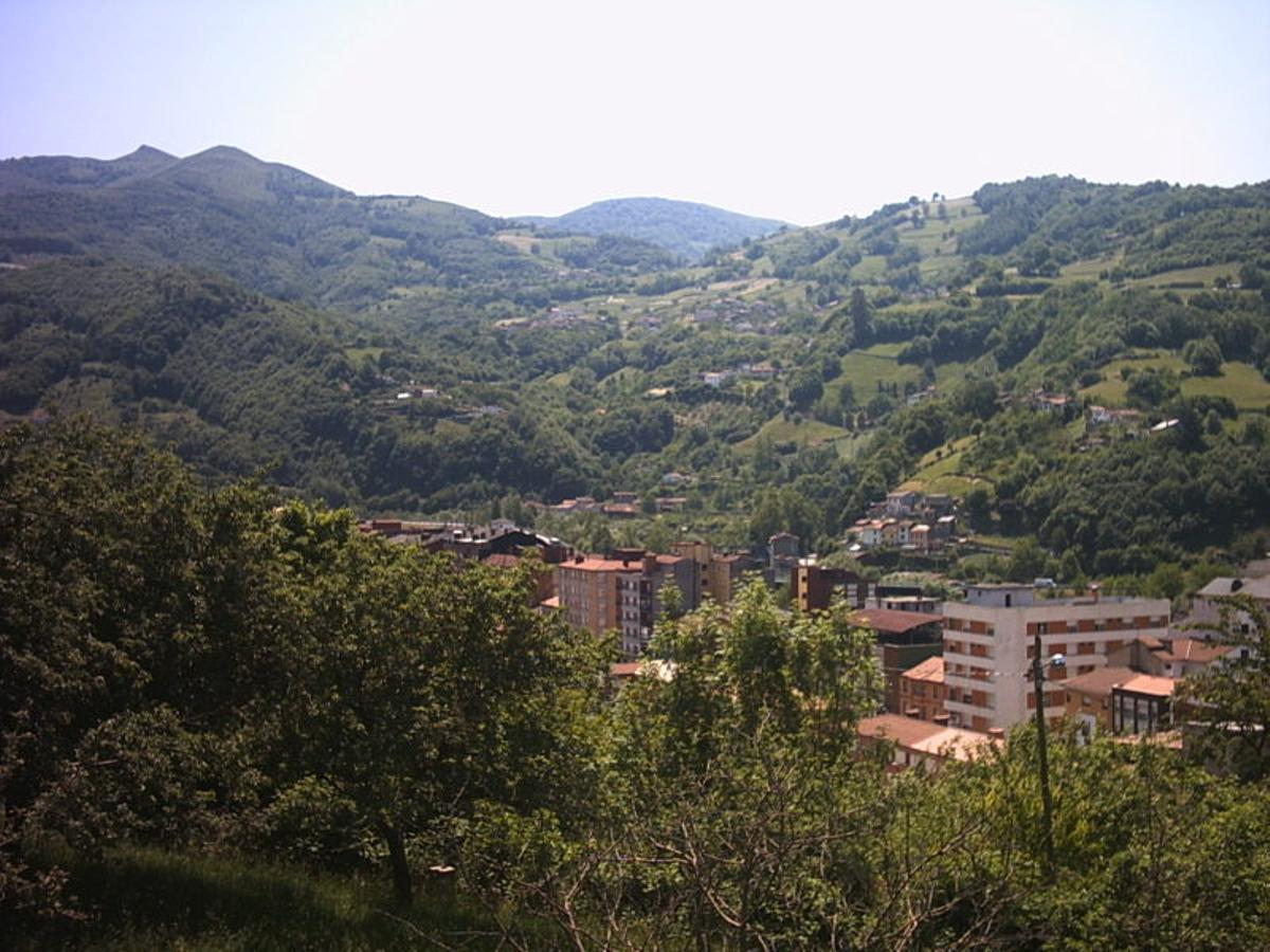 Blimea, una parroquia del concejo asturiano de San Martín del Rey Aurelio
