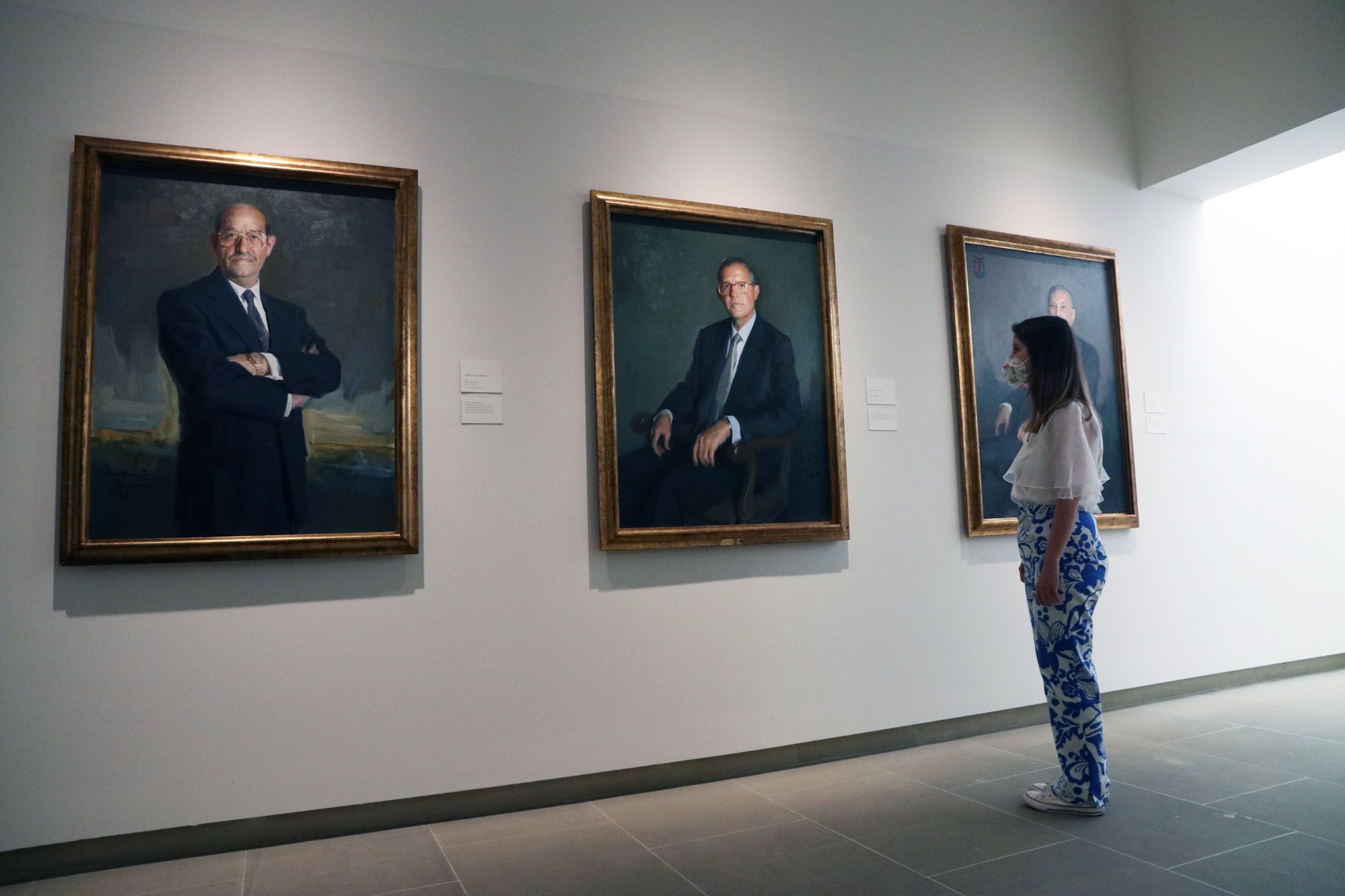 Inaugurada la Exposición 'Banqueros y Empresarios. Retratos de Félix Revello de Toro'