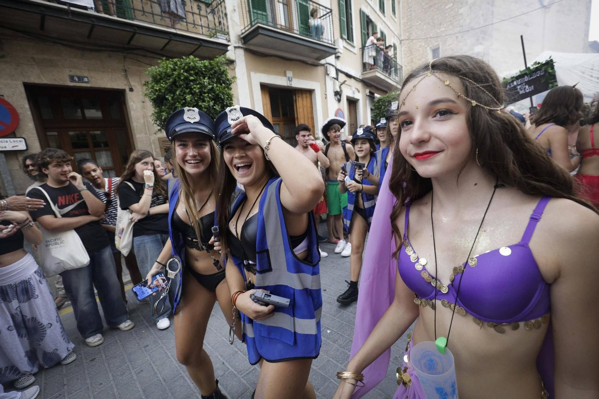 Bunyola zieht (fast) blank: Die besten Bilder vom Unterwäschelauf 2023 auf Mallorca