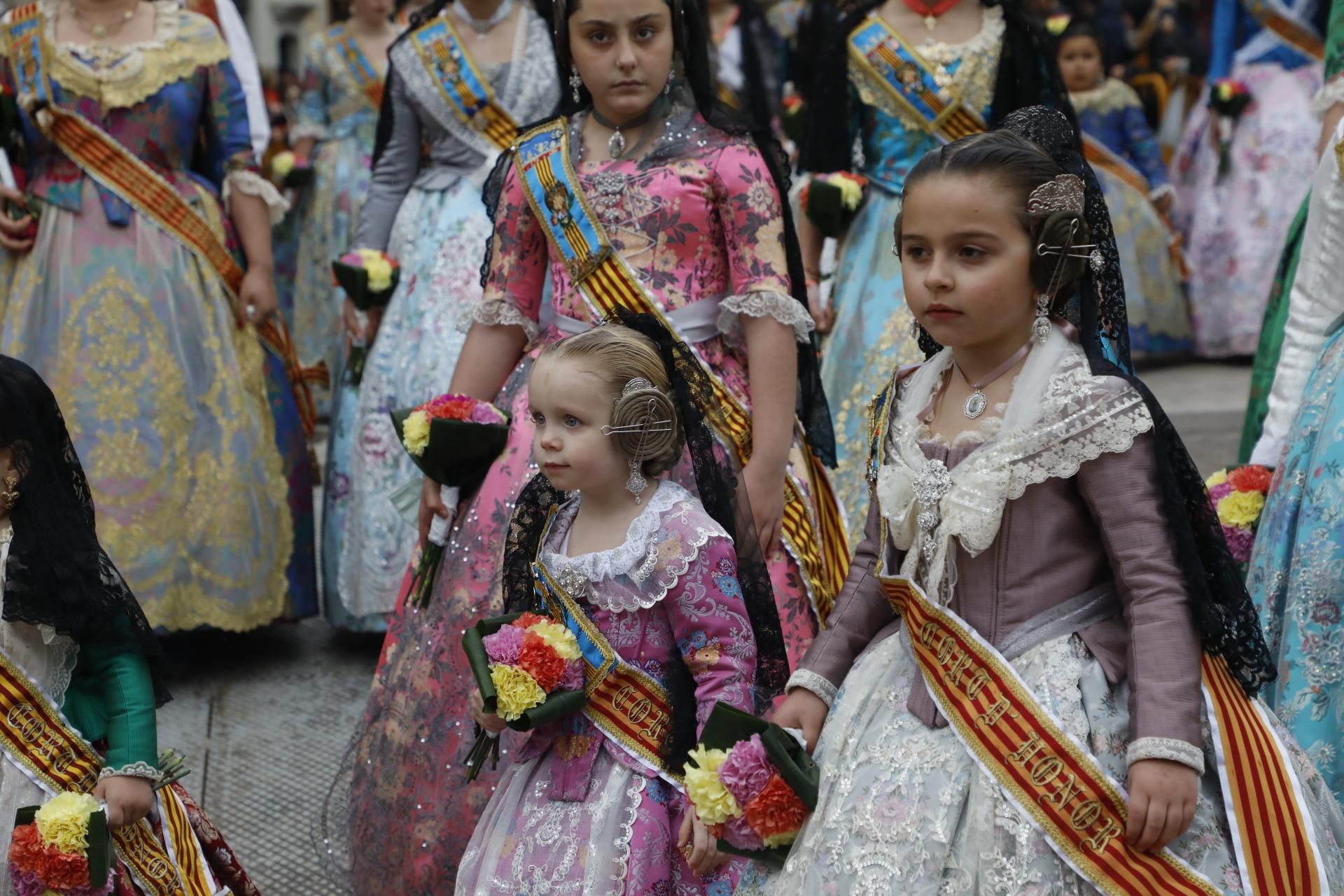 Búscate en el primer día de Ofrenda por la calle Quart (entre las 115.30 y las 17.00 horas)